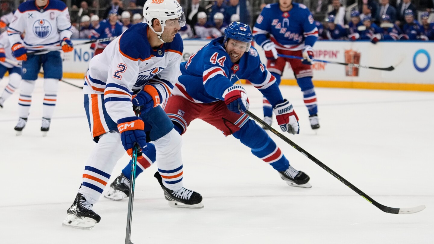 Evan Bouchard has a turnover and mistake-prone game in the Oilers' loss at the Islanders