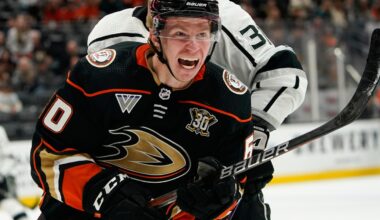 Ducks sign defenseman Jackson LaCombe to contract extension