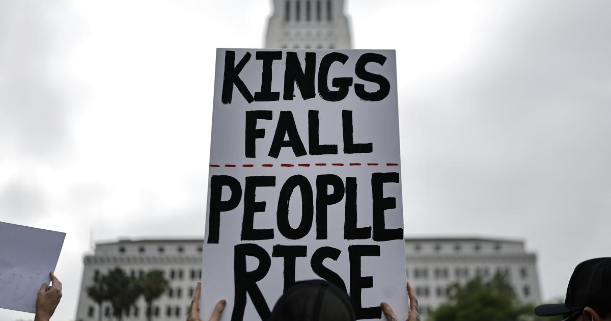 Contributor: What's really happening at the No Kings rallies nationwide