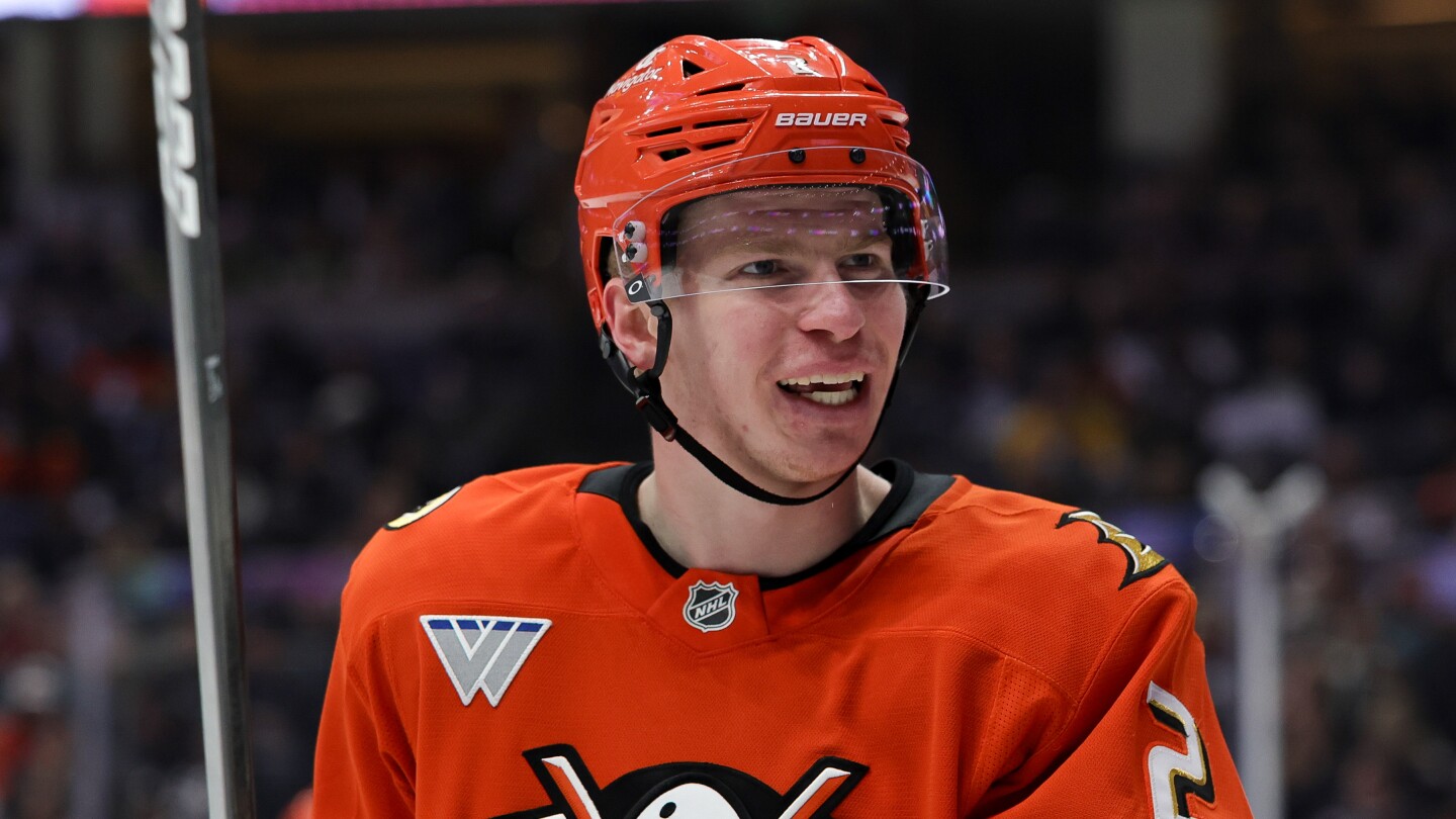 Ducks sign promising young defenseman Jackson LaCombe to 8-year, $72 million contract extension