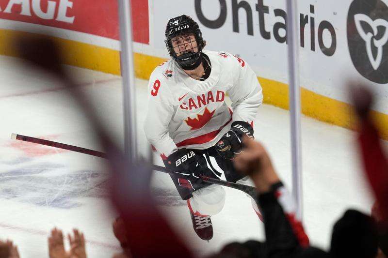 Top 2026 NHL draft prospect Gavin McKenna looking forward to Penn State debut – Butler Eagle