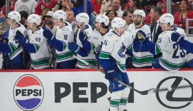 Boeser scores in 4th round of shootout to lift Canucks to 3-2 win over Blackhawks
