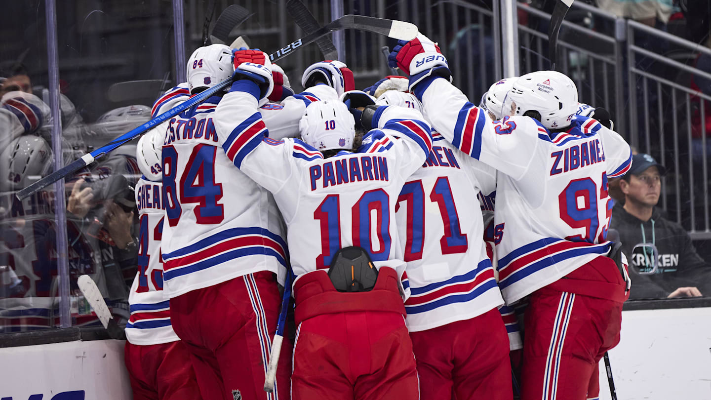 New York Rangers Players Reunite With Former Teammates in Seattle