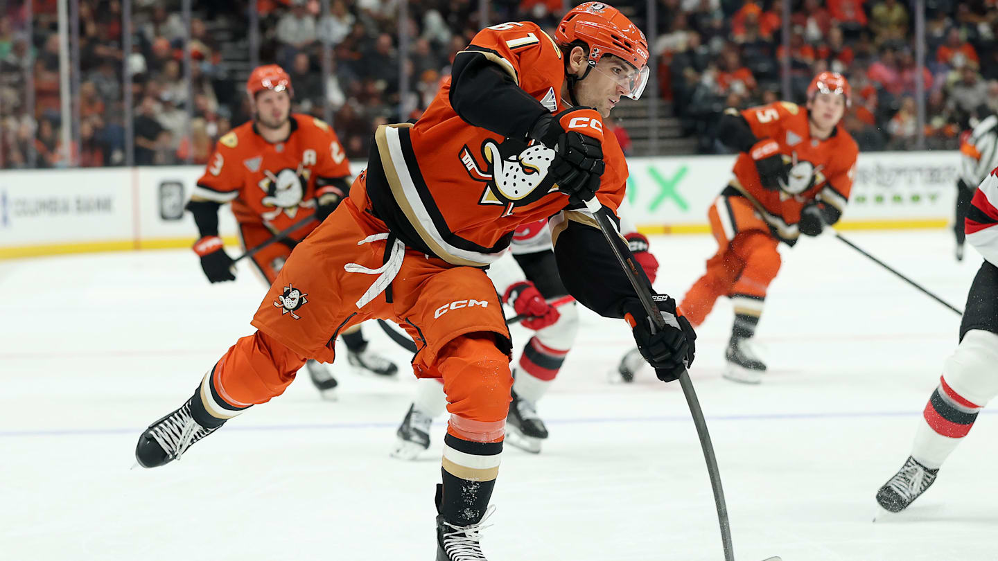 New Jersey Devils v Anaheim Ducks