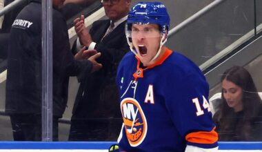 Edmonton Oilers v New York Islanders