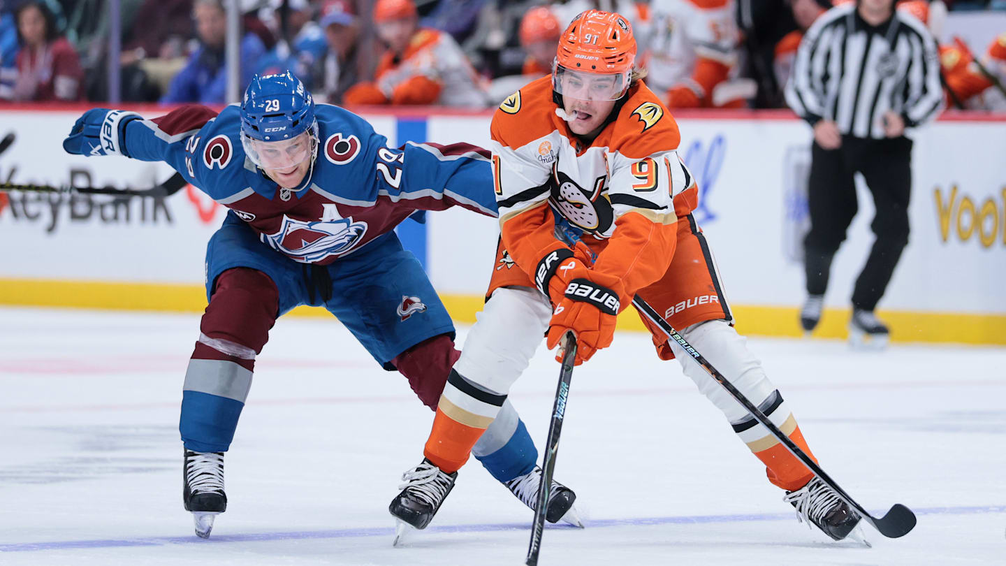 Anaheim Ducks v Colorado Avalanche
