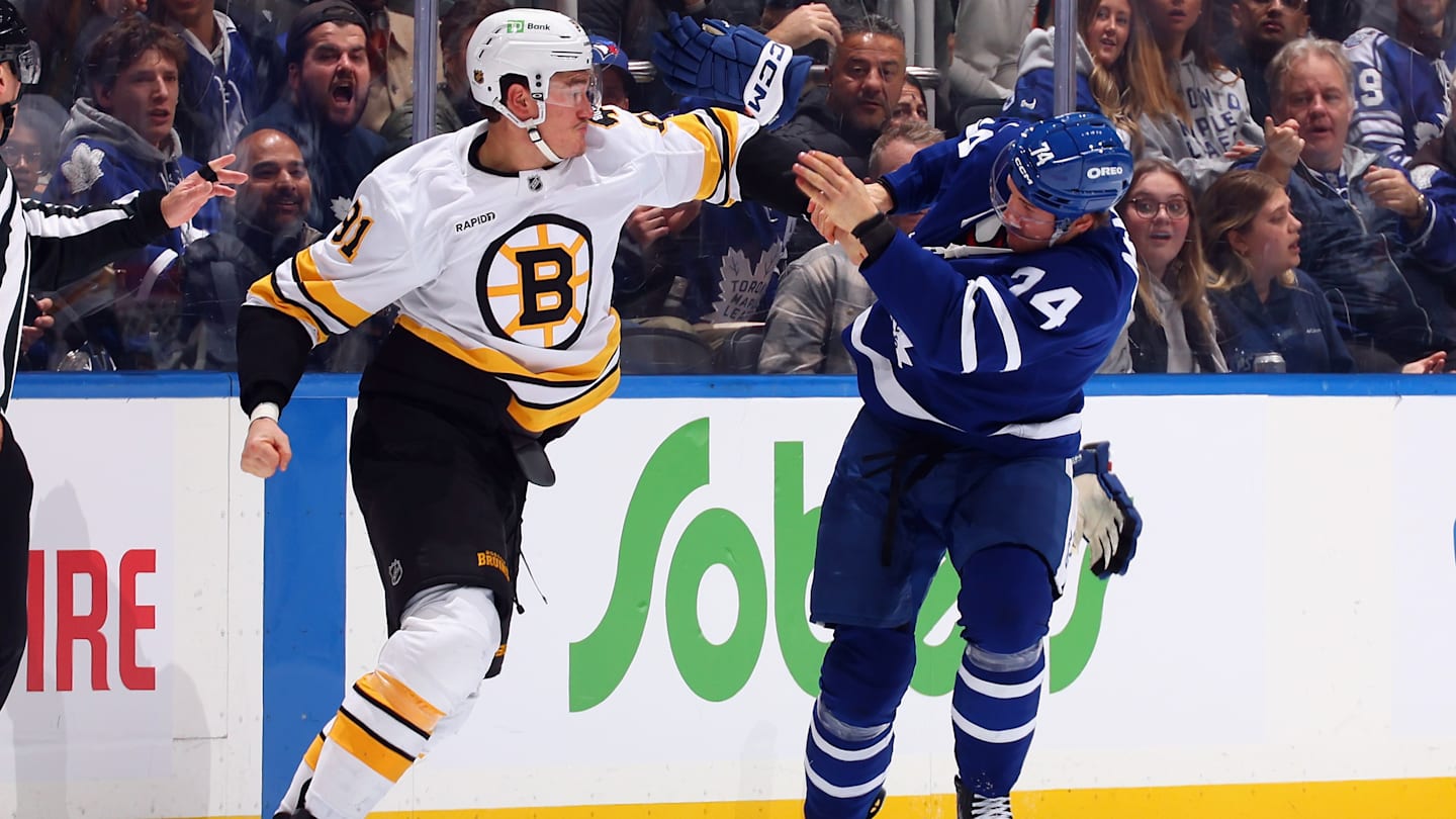 Boston Bruins v Toronto Maple Leafs