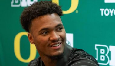 Reliving Oregon Tight End Kenyon Sadiq's Wild Plays in Ducks' Win Over Minnesota