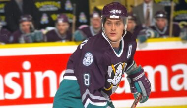 Mighty Ducks of Anaheim v Toronto Maple Leafs