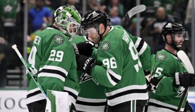 Nov 15, 2025; Dallas, Texas, USA; Dallas Stars goaltender Jake Oettinger (29) and right wing Mikko Rantanen (96) celebrate the victory over the Philadelphia Flyers at the American Airlines Center. Mandatory Credit: Jerome Miron-Imagn Images