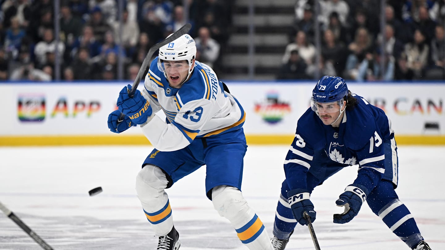 Mandatory Credit: Dan Hamilton-Imagn Images