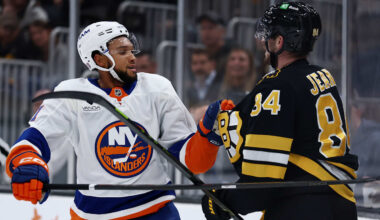 New York Islanders v Boston Bruins