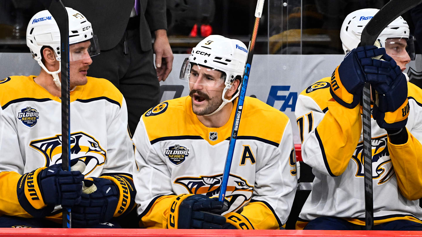 IHOCKEY-NHL-SWE-GLOBAL SERIES-NASHVILLE-PITTSBURGH