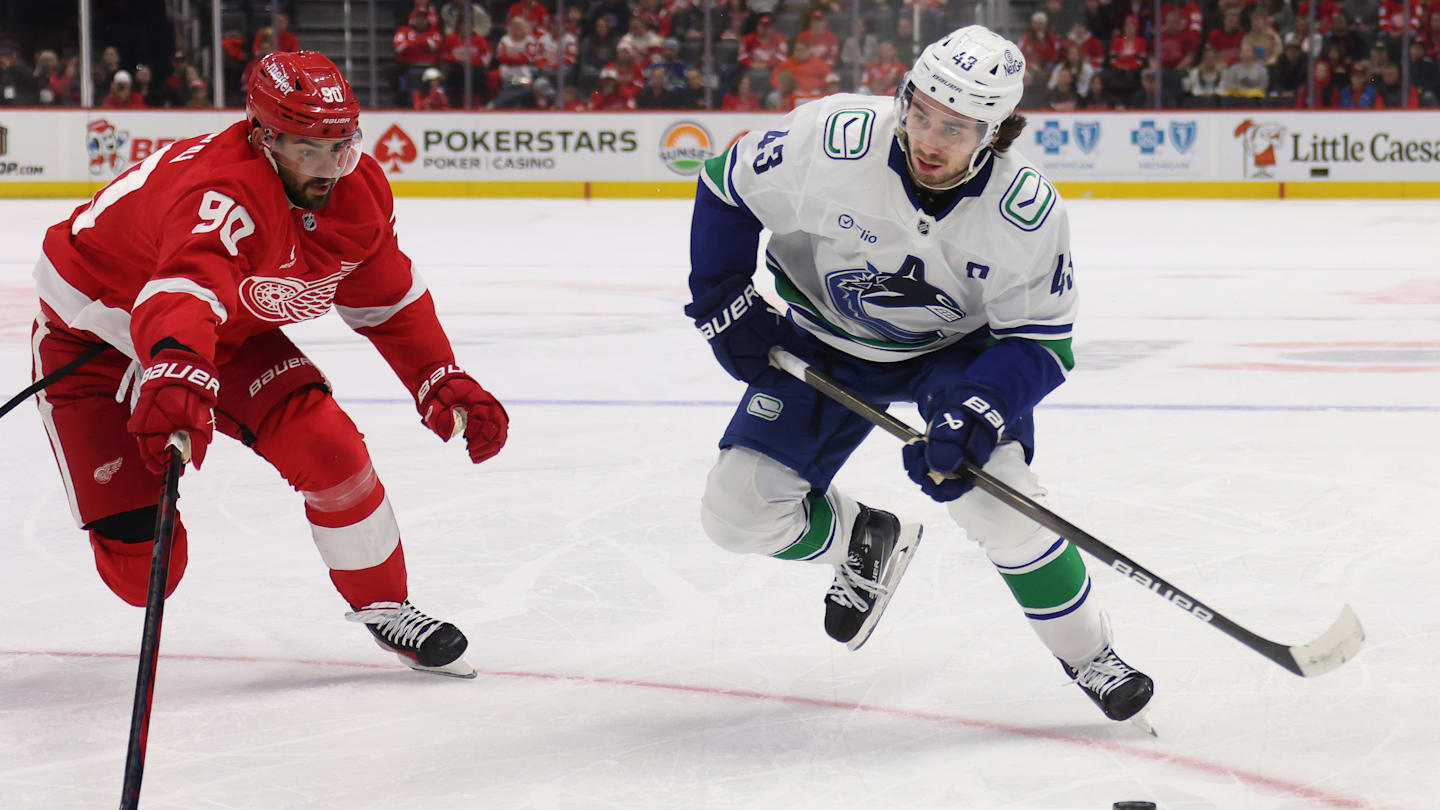 Vancouver Canucks v Detroit Red Wings