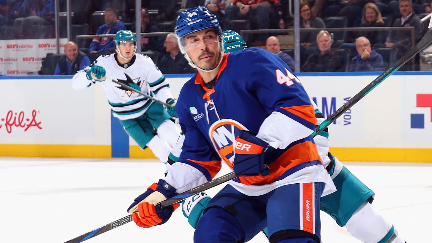 San Jose Sharks v New York Islanders