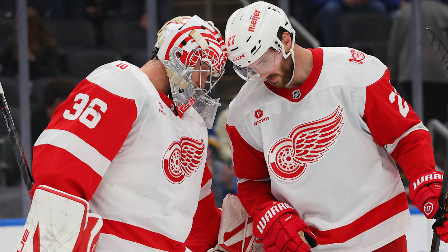 Detroit Red Wings v St. Louis Blues