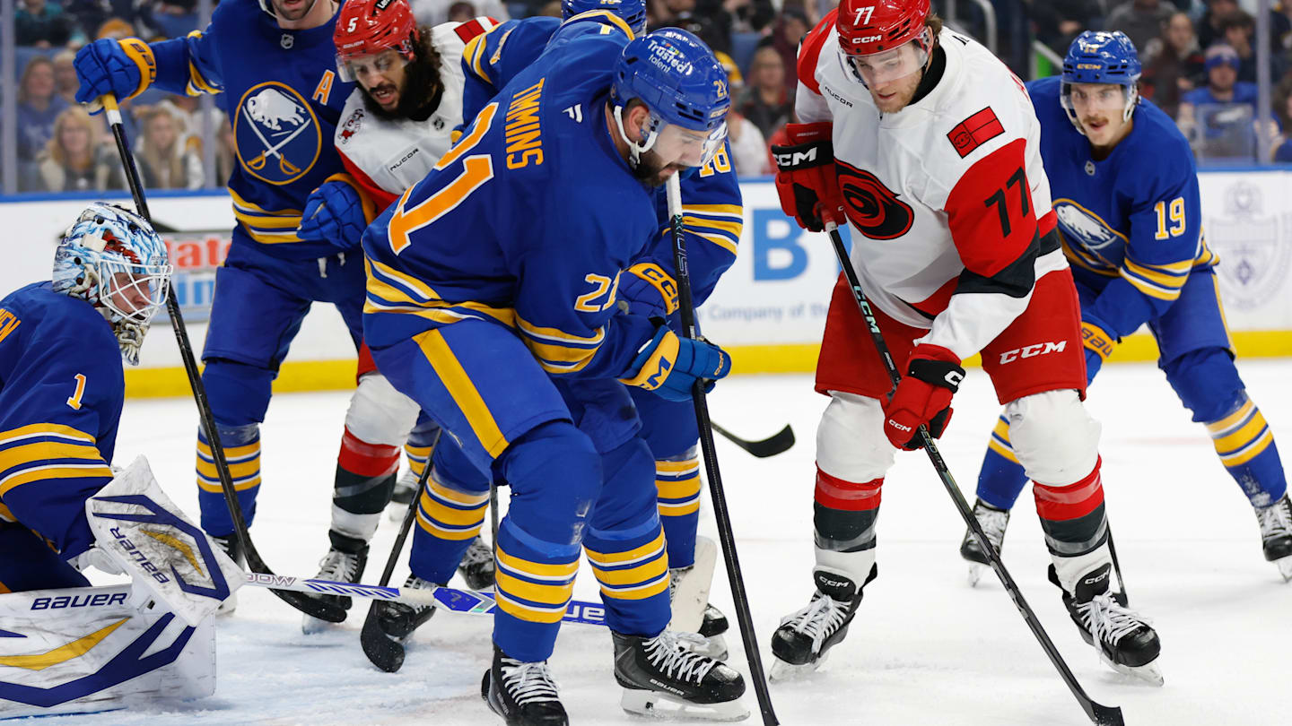 Carolina Hurricanes v Buffalo Sabres