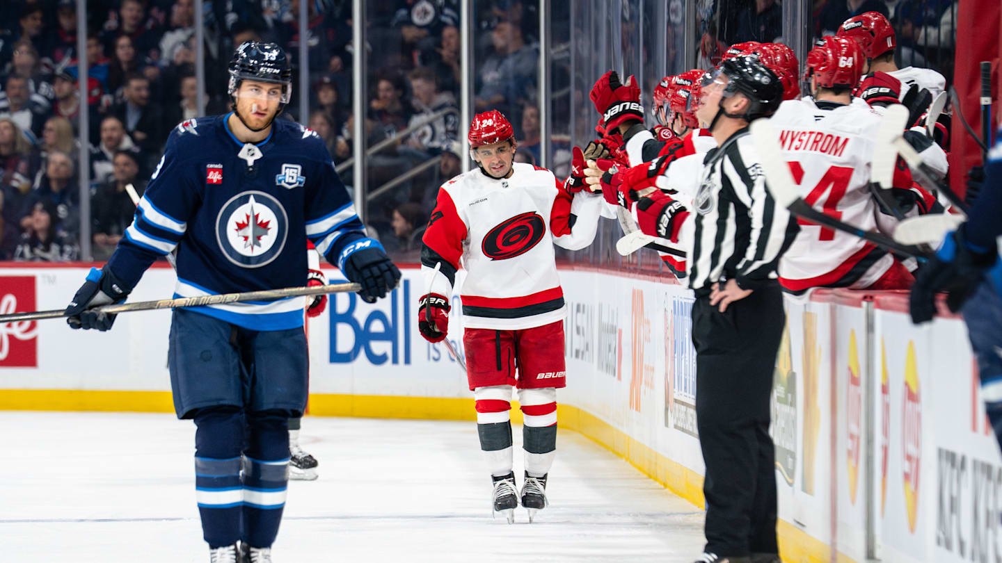 Carolina Hurricanes v Winnipeg Jets