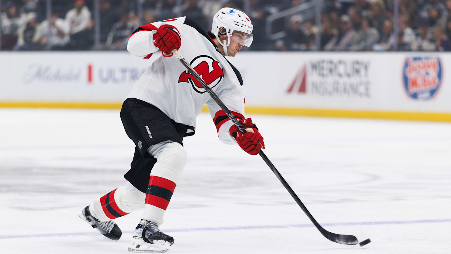 New Jersey Devils v Los Angeles Kings