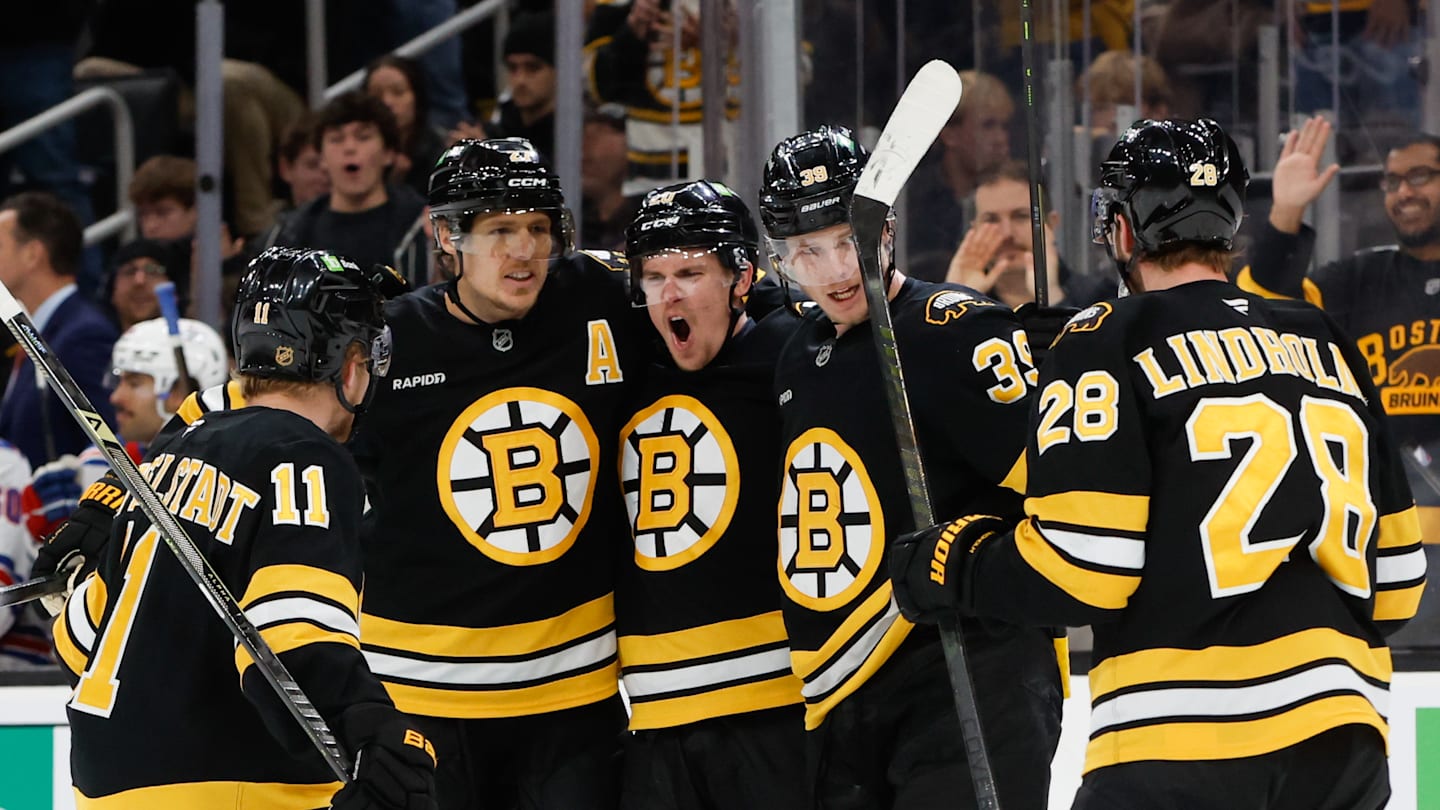 Henri Jokiharju, Morgan Geekie, Hampus Lindholm, Elias Lindholm, Casey Mittelstadt