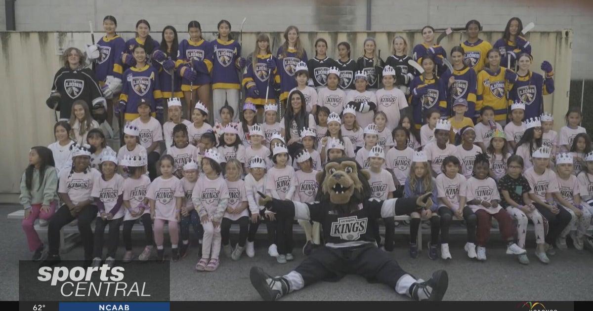 Kings Host "Girls Try Hockey for Free" Day