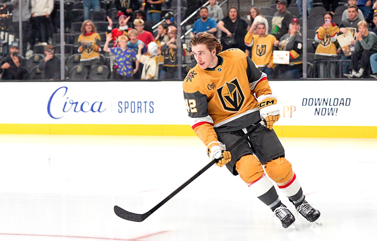 Bowman scores his first NHL goal, sparks Golden Knights to 4-1 win over Blues -
Las Vegas Sun News