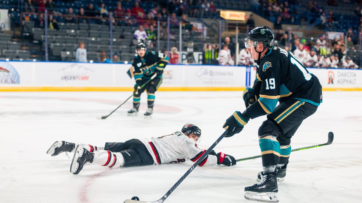 Knight Monsters Net Trio of Power Play Goals in 5-3 Win Over Rapid City