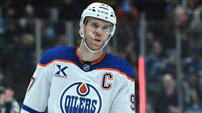 Connor McDavid goes all-in on Jack Roslovic, calling him “real dangerous” amid Oilers’ rising depth scoring