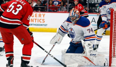 Go ahead, blame Skinner: Edmonton Oilers steal one from Hurricanes