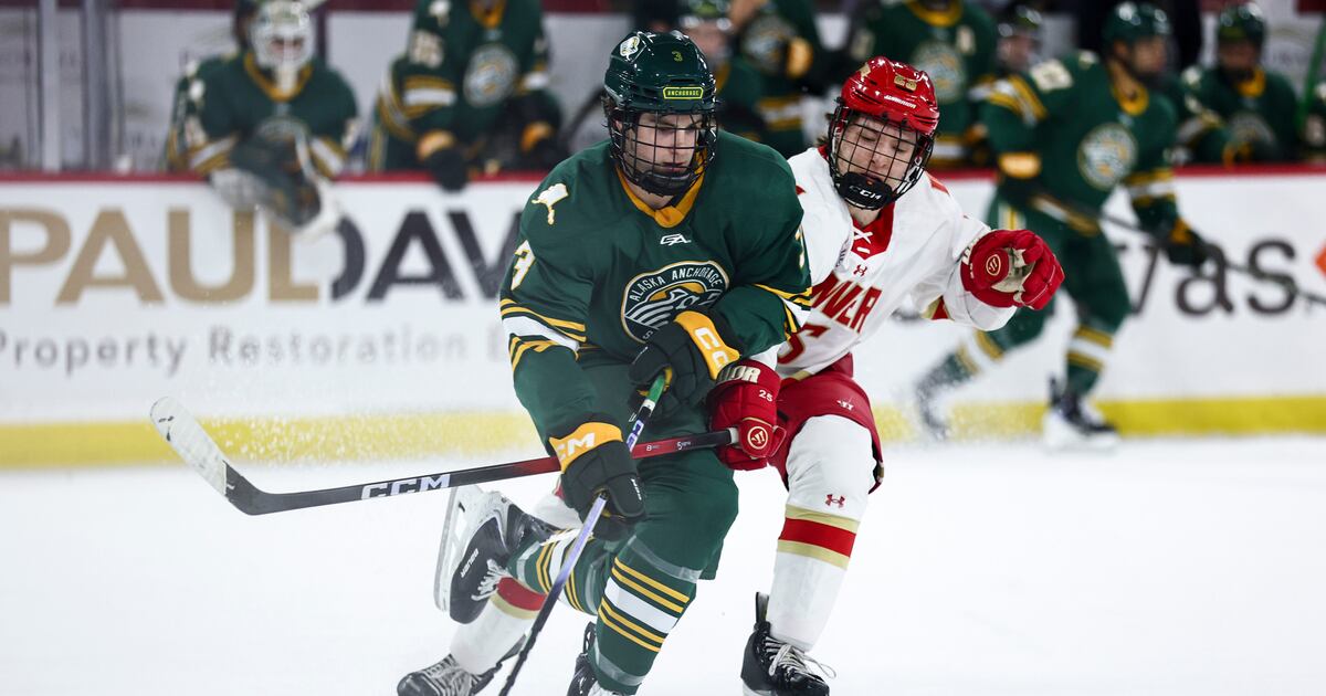 UAA hockey stuns No. 6 Denver with overtime win