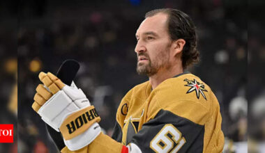 Will Mark Stone play against the Detroit Red Wings tonight? Latest update on Golden Knights star | NHL News