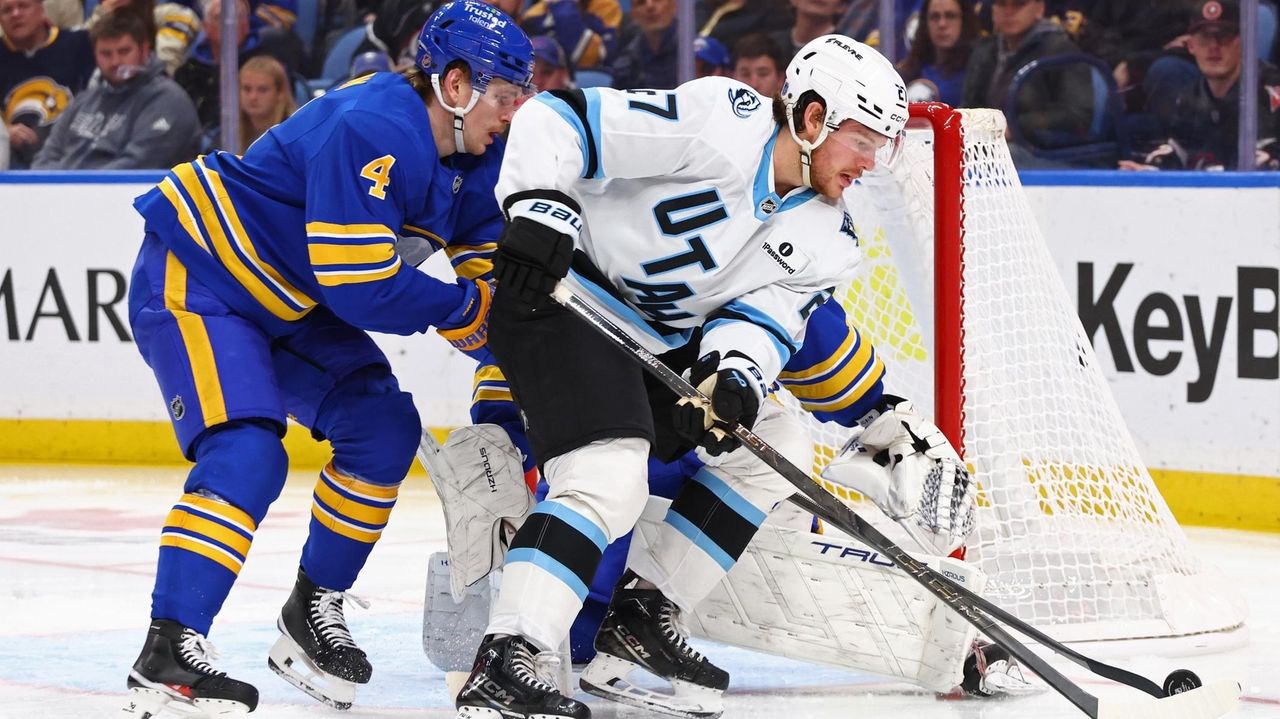 Clayton Keller's overtime goal gives Mammoth 2-1 win over Sabres