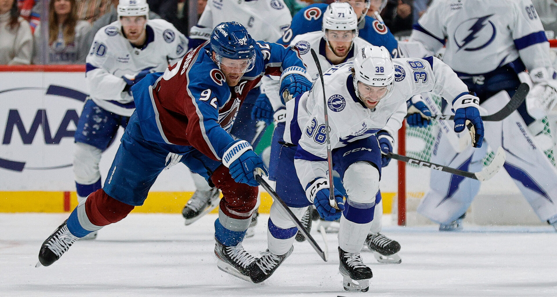 Lightning come up short in Colorado, 3-2