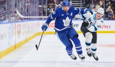 Tavares helps the Maple Leafs beat the Mammoth 5-3 for their 3rd consecutive win