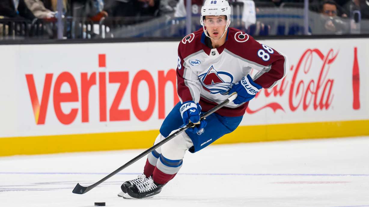 Colorado Avalanche sign Martin Necas to 8-year, $92M contract extension, AP source says