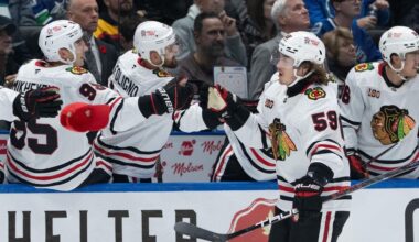 Bertuzzi's third-period hat trick leads Blackhawks past Canucks 5-2