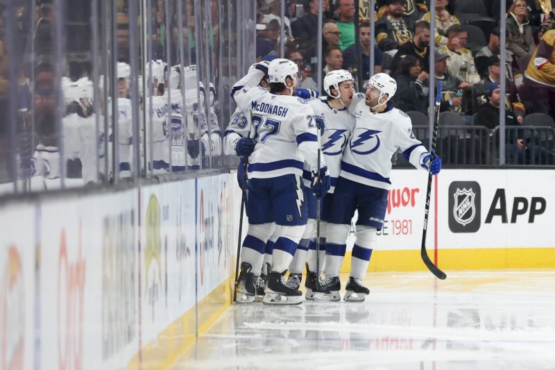 Kucherov, Hagel lead Lightning past Golden Knights 6–3
