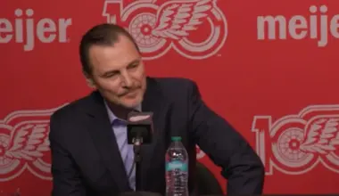 Red Wings legend Sergei Fedorov arrives in Detroit and delivers a pleasant surprise