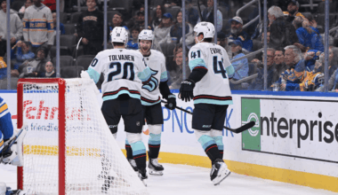 Wright scores in OT, Kraken rally to defeat Blues