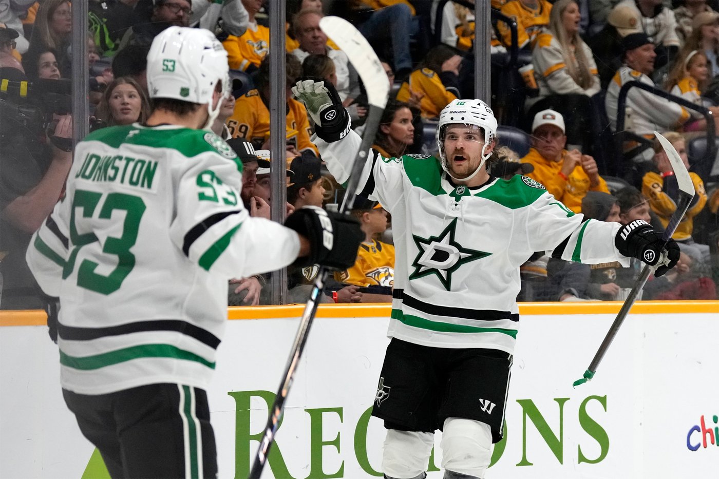NHL roundup: Sam Steel’s third-period goal completes Stars comeback over Predators | NanaimoNewsNOW