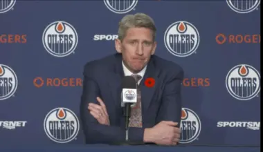 Oilers coach can't hold back his true reaction when asked about goaltending