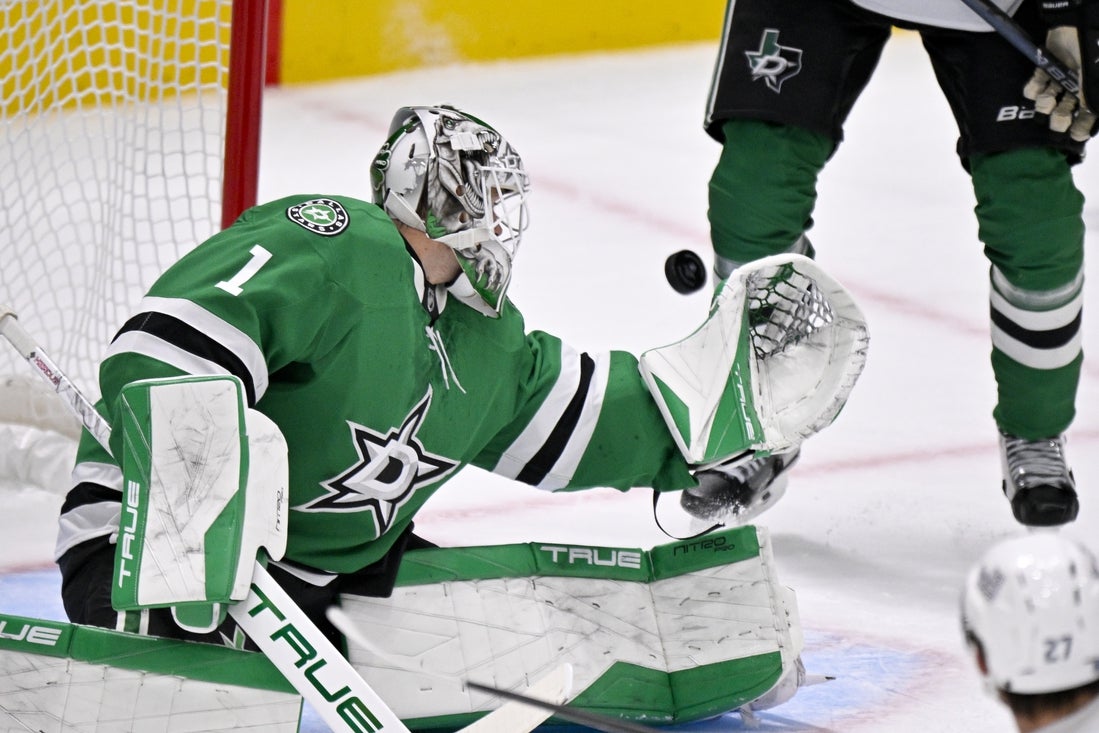 Behind G Casey DeSmith, Stars win 1st period, take game against Kraken