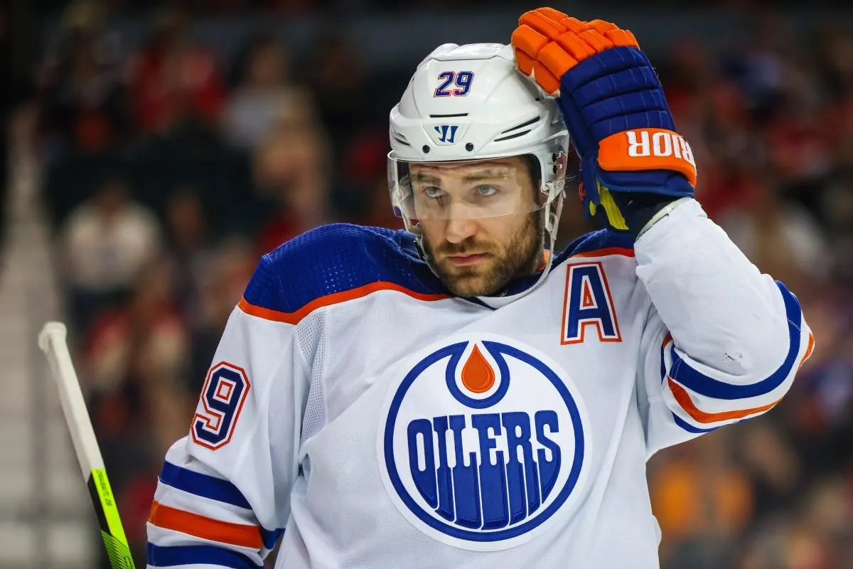 Leon Draisaitl reacts to controversial photo of himself, chirps Oilers rookies
