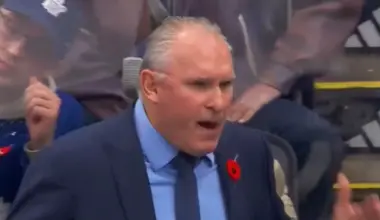 Craig Berube explodes on the Maple Leafs during the second period, and the cameras caught everything