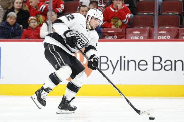 Kings, Canadiens set to put points streaks on line