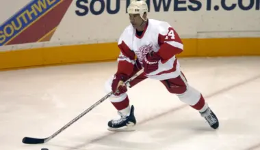 Red Wings legend lists breathtaking seaside Malibu home for sale and the photos are stunning