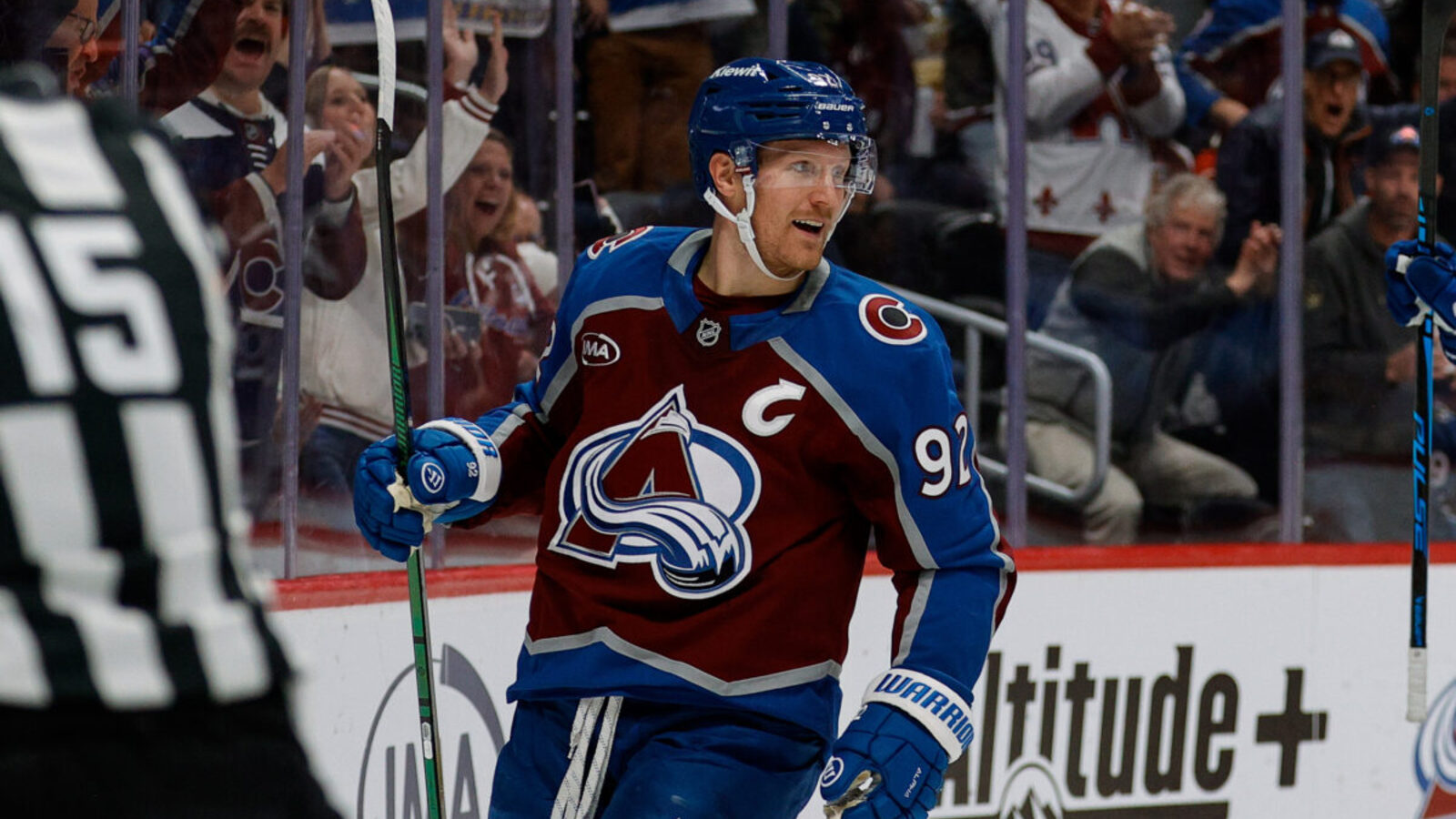 Landeskog & the Avalanche Win 4-1 Over the Ducks for 4th Straight Victory