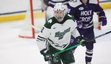 Vancouver Canucks Organization Announces Signing of Former NCAA Defenseman