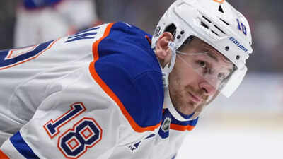 Zach Hyman's net worth 2025: A look inside his career earnings, contract details, salary, and more