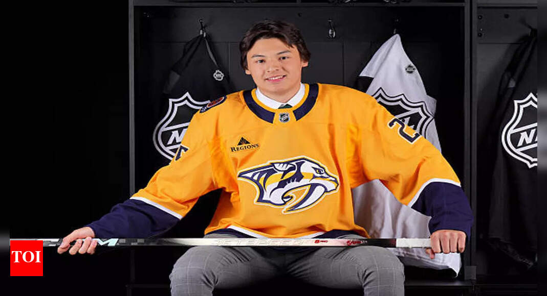 Michigan State Hockey’s rising star Ryker Lee raising the bar with unmatched NHL-caliber skills | NHL News